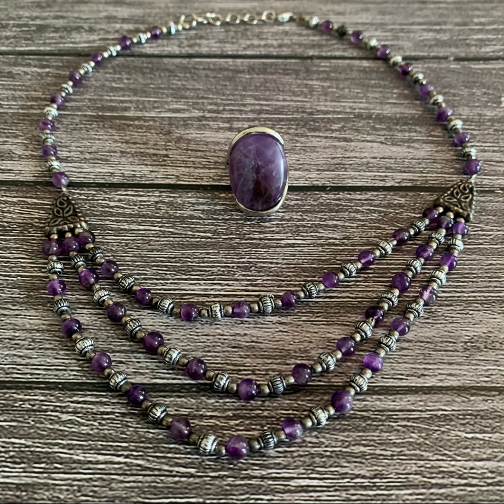 3/$15 Silver and Purple Necklace and Ring
